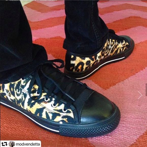 Pink Leopard Print Men's Low Top Shoes