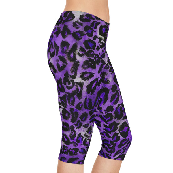 Purple Leopard Women's Capri Leggings, Modern Leopard Animal Print American-Made Best Designer Premium Quality Knee-Length Mid-Waist Fit Knee-Length Polyester Capris Tights-Made in USA (US Size: XS-2XL) Plus Size Available