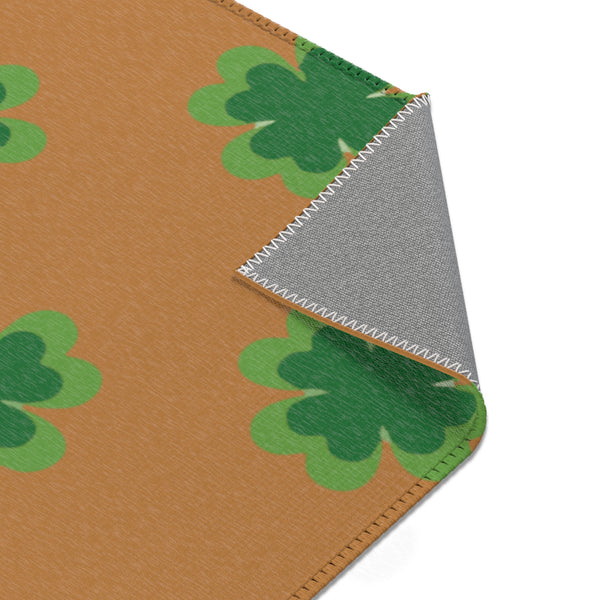 Brown Clover Leaf Area Rugs