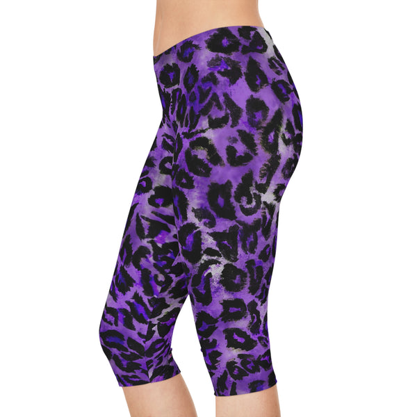 Purple Leopard Women's Capri Leggings, Modern Leopard Animal Print American-Made Best Designer Premium Quality Knee-Length Mid-Waist Fit Knee-Length Polyester Capris Tights-Made in USA (US Size: XS-2XL) Plus Size Available