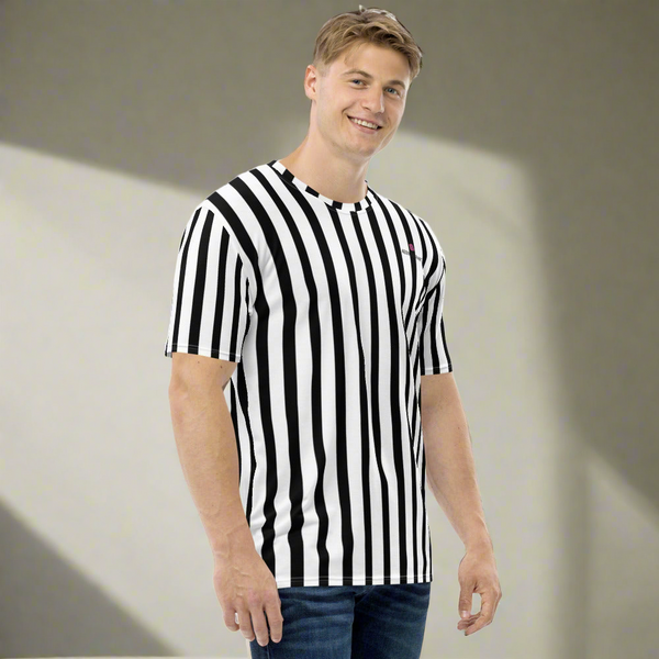 Black White Striped Men's T-shirt, Vertically Striped Premium Tees For Men-Made in USA/EU/MX