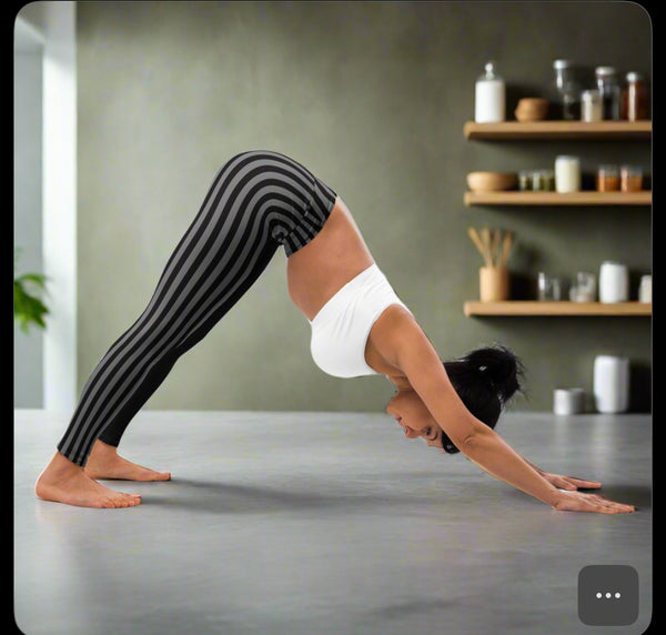 Grey Black Striped Women's Tights, Best Yoga Leggings
