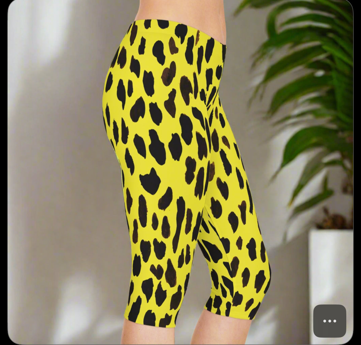 Cow Print Women's Capri Leggings, Animal Print Best Knee-Length Polyester Capris Tights-Made in USA (US Size: XS-2XL)