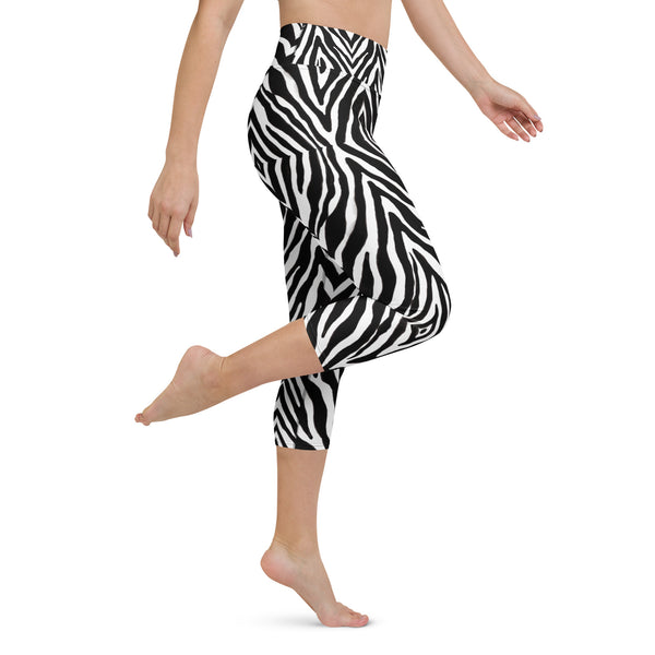 Black Zebra Yoga Capri Leggings, Zebra Animal Print&nbsp;Capri Leggings Sports Fitness Designer Luxury Premium Quality Women's Capris Yoga Pants For Ladies- Made in USA/EU/MX (US Size: XS-XL)