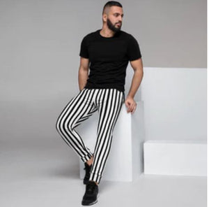 Black White Striped Men's Joggers, Vertical Stripes Modern Minimalist Slim-Fit Designer Ultra Soft & Comfortable Men's Joggers, Men's Jogger Pants-Made in EU/MX (US Size: XS-3XL)