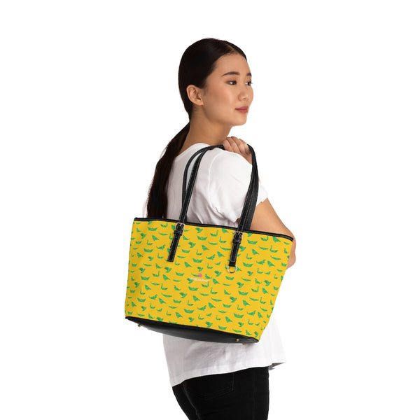 Green Crane Print Tote Bag, Best Stylish Fashionable Printed PU Leather Shoulder Large Spacious Durable Hand Work Bag 17"x11"/ 16"x10" With Gold-Color Zippers & Buckles & Mobile Phone Slots & Inner Pockets, All Day Large Tote Luxury Best Sleek and Sophisticated Cute Work Shoulder Bag For Women With Outside And Inner Zippers