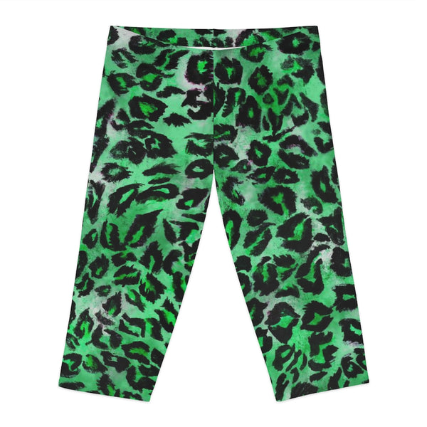 Green Leopard Women's Capri Leggings, Modern Leopard Animal Print American-Made Best Designer Premium Quality Knee-Length Mid-Waist Fit Knee-Length Polyester Capris Tights-Made in USA (US Size: XS-3XL) Plus Size Available