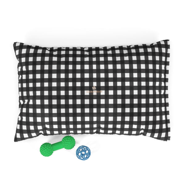 Black White Buffalo Pet Bed, Buffalo Plaid Modern Preppy Designer Luxury Print Deluxe 28"x18", 40"x30", 50"x40" (Large, Medium, Small Size) Pet Lounge Bed Soft Pillow For Cats Or Dogs, Printed in USA, Anti-Anxiety Pet Bed, Pet Soothing Bed, Calming Pet Beds For Dogs, Puppies, Cats, and Kittens, Large Dog Bed, Dog Beds, Cat Bed, Best Dog Beds, Extra Large Dog Beds, Raised Dog Bed, Dog Sofa, Washable Dog Bed, Dog Sofa Bed, Small Dog Bed, Durable Dog Beds, Unique Fancy Medium Dog Bed, Pet Sofa, Big Dog Beds