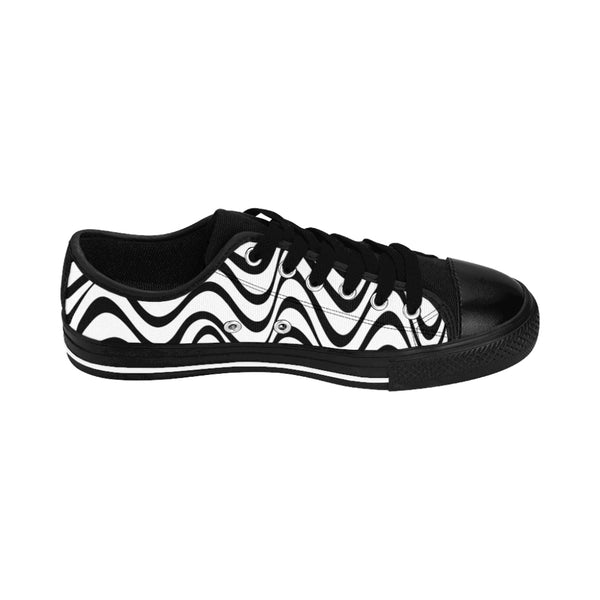 Black Waves Print Men's Sneakers, Geometric Wavy Designer Best Modern Men's Low Tops, Premium Men's Nylon Canvas Tennis Fashion Sneakers Shoes (US Size: 7-14)