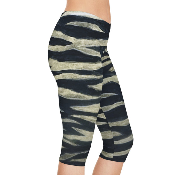 Black Tiger Women's Capri Leggings, Black Tiger Striped Animal Print American-Made Best Designer Premium Quality Knee-Length Mid-Waist Fit Knee-Length Polyester Capris Tights-Made in USA (US Size: XS-3XL) Plus Size Available