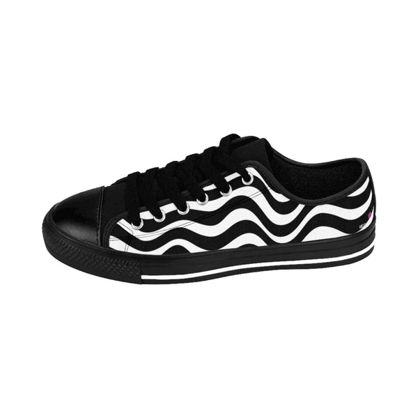 Black White Wavy Women's Sneakers, Wavy Abstract Best Tennis Casual Shoes For Women (US Size: 6-12)