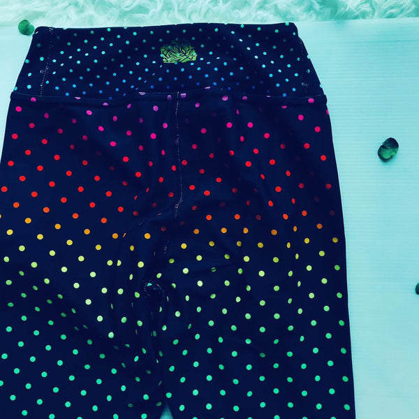 Black Rainbow Dots Women's Leggings, Black Rainbow Polka Dots Premium Women's Active Wear Fitted Long  Leggings Sports Long Yoga & Barre Pants, Sportswear, Gym Clothes, Workout Pants With Inside Pocket- Made in USA/ EU (US Size: XS-XL) Polka Dots Leggings, Women's Polka Dot Yoga Pants Leggings, Women's Yoga Leggings, Polka Dot Leggings Womens, Polka Dot Workout Leggings, Rainbow Polka Dot Leggings, Polka Dot Leggings Outfit, Polka Dot Leggings Yoga Pants