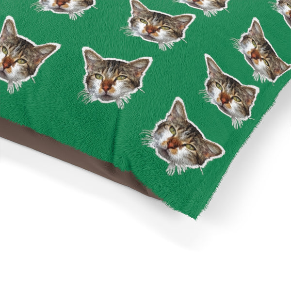 Green Cat Pet Bed, Solid Color Machine-Washable Pet Pillow With Zippers-Printed in USA-Pets-Printify-Heidi Kimura Art LLC
