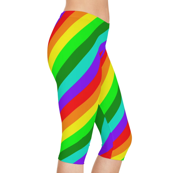 Diagonally Striped Women's Capri Leggings, Knee-Length Polyester Capris Tights-Made in USA (US Size: XS-3XL) https://heidikimurart.com/products/diagonally-striped-womens-capri-leggings 