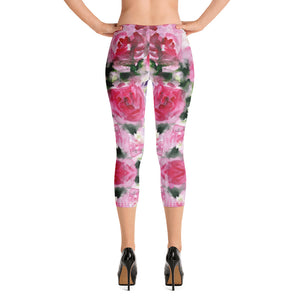 Cute Capris Floral Tights, Pink Flower Women's Capris Tights, Pink Princess Rose Watercolor Style Floral Designer Casual 38–40 UPF Capri Leggings Activewear Sports Casual Best Outfit - Made in USA/EU/MX (US Size: XS-XL) Capri Pink Floral Leggings for Women, Pink Floral Flower Pattern Print Women's Capri Leggings, Pink Floral Legging, Floral Capris, Pink Capris  