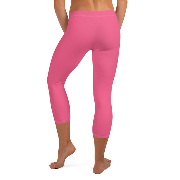 Pastel Pink Solid Capri Leggings, Solid Pink Color Women's Capri Leggings, Abstract Modern Best Women's Casual Tights Capri Leggings Casual Activewear, ‎Women's Capri Leggings, Womens Capri Gym Leggings, Capri Leggings For Summer - Made in USA/EU/MX (US Size: XS-XL)