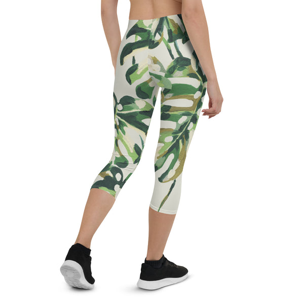 Tropical Green Print Capri Leggings, Plant Leave Printed Capri Leggings, Modern Best Women's Casual Tights Capri Leggings Casual Activewear, ‎Women's Capri Leggings, Girls Capri Gym Leggings, Capri Leggings For Summer - Made in USA/EU/MX (US Size: XS-XL)