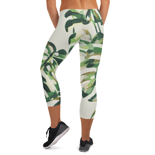 Green Tropical Print Capri Leggings, Best Casual Capris Tights For Women-Made in USA/EU/MX (US Size: XS-XL)