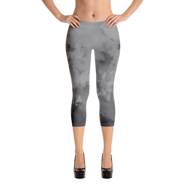 Abstract Women's Capri Leggings, Grey Abstract Capri Leggings, Abstract Modern Best Women's Casual Tights Capri Leggings Casual Activewear, ‎Women's Capri Leggings, Girls Capri Gym Leggings, Capri Leggings For Summer - Made in USA/EU/MX (US Size: XS-XL)