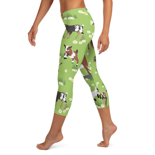 Green Sheep Goat Capri Leggings, Animal Print Best Casual Capris Tights For Women-Made in USA/EU/MX (US Size: XS-XL)