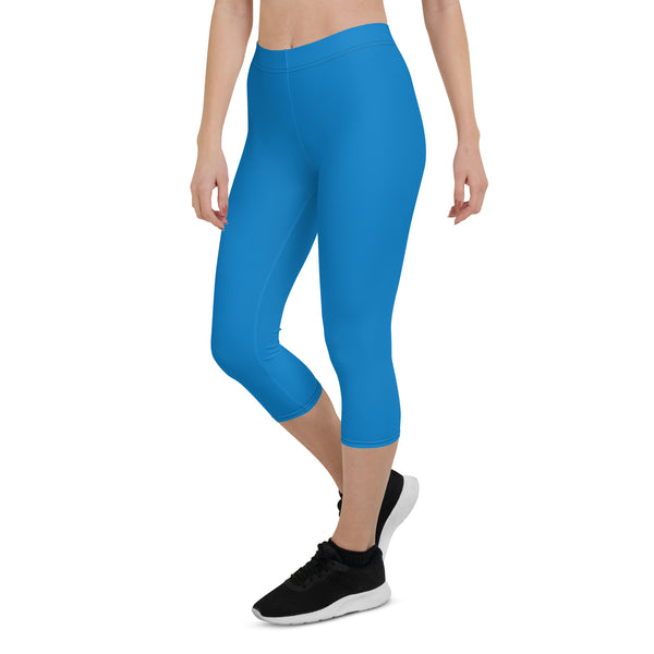 Bright Blue Solid Capri Leggings, Light Blue Solid Color Best Women's Casual Capri Leggings, Simple Modern Best Women's Casual Tights Capri Leggings Casual Activewear, ‎Women's Capri Leggings, Womens Capri Gym Leggings, Capri Leggings For Summer - Made in USA/EU/MX (US Size: XS-XL)