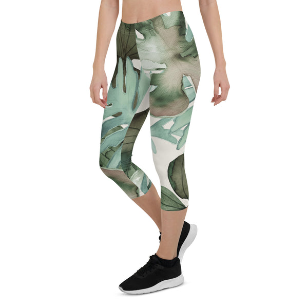 Green Tropical Print Capri Leggings, Best Floral Printed Designer Casual Capris Tights For Women-Made in USA/EU/MX (US Size: XS-XL)