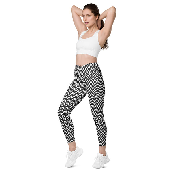 White Black Chevron Women's Tights, White and Black Womens Chevron Leggings Printed Best Designer Printed Crossover UPF 50+ Sports Yoga Gym Leggings With 2 Side Pockets For Ladies - Made in USA/EU/MX (US Size: 2XS-6XL) Plus Size Available
