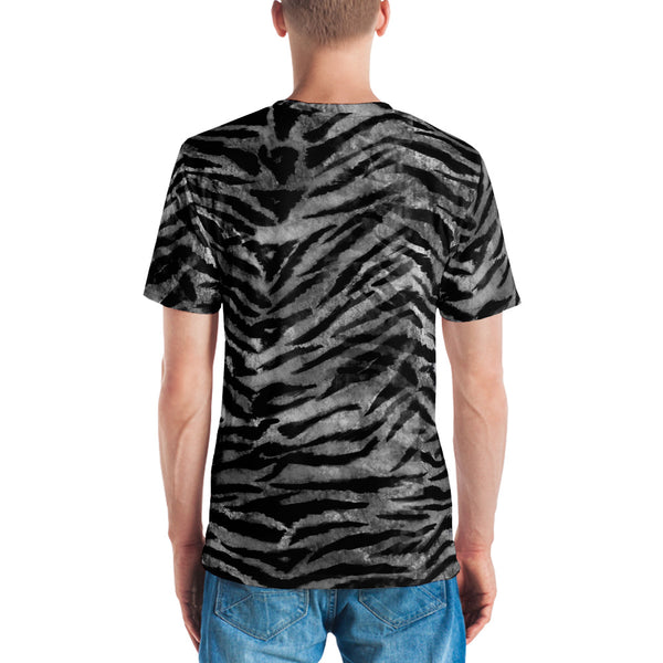 Grey Tiger Stripes Men's T-shirt, Animal Print Best Tee Crew Neck Premium Polyester Regular Fit Tee-Made in USA/EU/MX (US Size, XS-2XL), Luxury Graphic T-Shirt For Men, Best Printed Tee, Crew Neck T-shirt, Men's T-Shirt Apparel