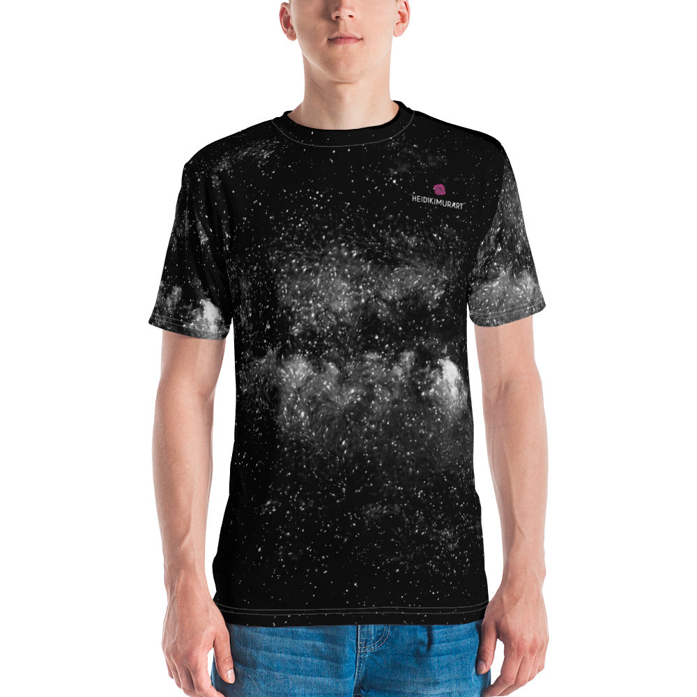 Black Galaxy Print Men's T-shirt, Space Galaxies Best Tee Crew Neck Premium Polyester Regular Fit Tee-Made in USA/EU/MX (US Size, XS-2XL), Luxury Graphic T-Shirt For Men, Best Printed Tee, Crew Neck T-shirt, Men's T-Shirt Apparel