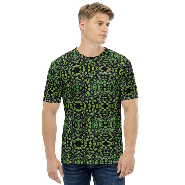 Black Green Maidenhair Men's T-shirt, Tropical Leaf Printed Best Tee Crew Neck Premium Polyester Regular Fit Tee-Made in USA/EU/MX (US Size, XS-2XL), Luxury Graphic T-Shirt For Men, Best Printed Tee, Crew Neck T-shirt, Men's T-Shirt Apparel