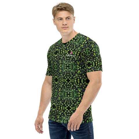 Black Green Maidenhair Men's T-shirt, Tropical Leaf Printed Best Tee Crew Neck Premium Polyester Regular Fit Tee-Made in USA/EU/MX (US Size, XS-2XL), Luxury Graphic T-Shirt For Men, Best Printed Tee, Crew Neck T-shirt, Men's T-Shirt Apparel