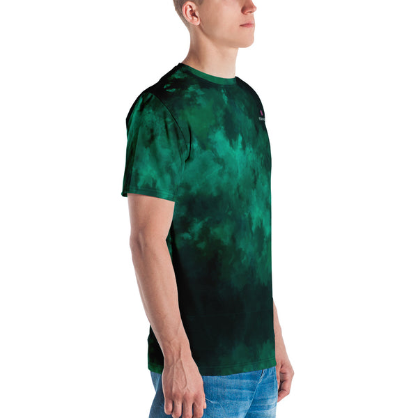 Green Abstract Men's T-shirt, Dark Green Printed Best Tee Crew Neck Premium Polyester Regular Fit Tee-Made in USA/EU/MX (US Size, XS-2XL), Luxury Graphic T-Shirt For Men, Best Printed Tee, Crew Neck T-shirt, Men's T-Shirt Apparel