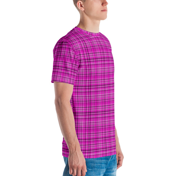 Pink Plaid Print Men's T-shirt, Tartan Scottish Plaid Best Tee Crew Neck Premium Polyester Regular Fit Tee-Made in USA/EU/MX (US Size, XS-2XL), Luxury Graphic T-Shirt For Men, Best Printed Tee, Crew Neck T-shirt, Men's T-Shirt Apparel