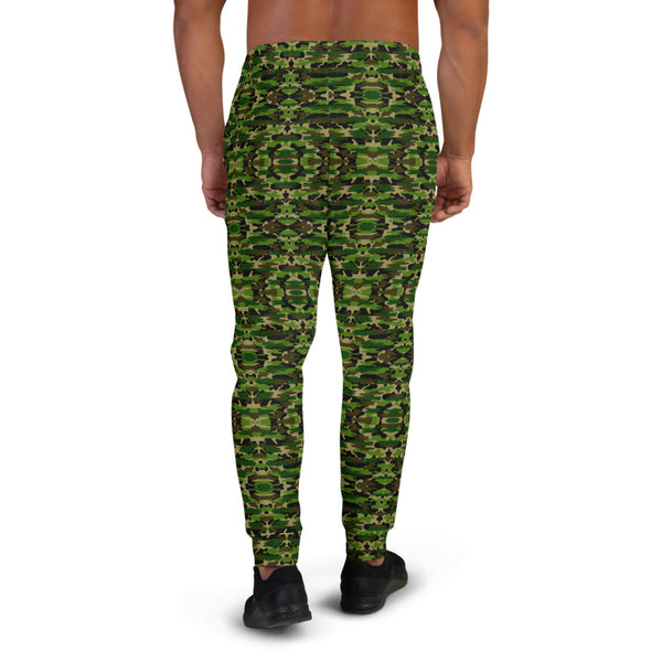Green Camo Men's Joggers, Camouflage Green Military Army Best Designer Abstract Sweatpants For Men, Modern Slim-Fit Designer Ultra Soft & Comfortable Men's Joggers, Men's Jogger Pants-Made in EU/MX (US Size: XS-3XL)