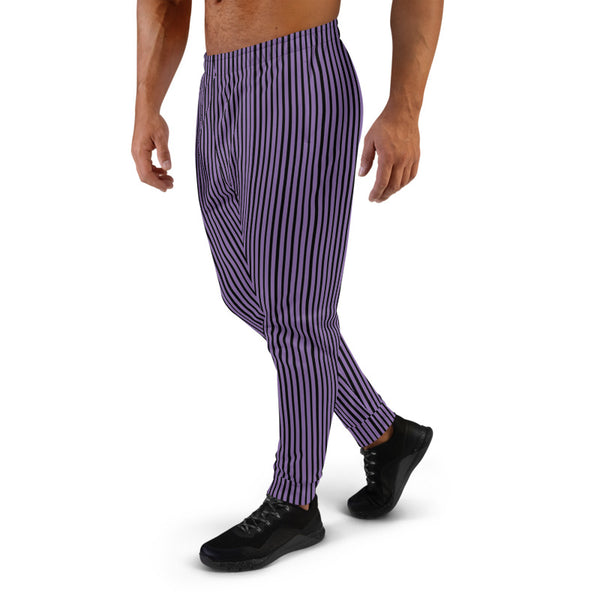 Light Purple Striped Men's Joggers, Best Vertically Stripes Designer Abstract Sweatpants For Men, Modern Slim-Fit Designer Ultra Soft & Comfortable Men's Joggers, Men's Jogger Pants-Made in EU/MX (US Size: XS-3XL)