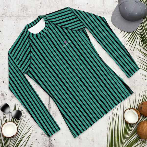 Green Striped Printed Men's Top, Green Black Stripes Print Best Men's Rash Guard UPF 50+ Long Sleeves Fitted Designer Polyester Spandex Moisture-Wicking Four Way Stretch Elastic Sportswear For Water Sports Wear - Made in USA/EU/MX (US Size: XS-3XL)