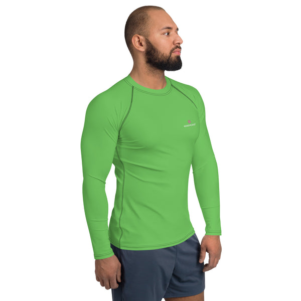Bright Green Solid Color Men's Top, Bright Green Color Best Men's Rash Guard UPF 50+ Long Sleeves Fitted Designer Polyester Spandex Moisture-Wicking Four Way Stretch Elastic Sportswear For Water Sports Wear - Made in USA/EU/MX (US Size: XS-3XL)