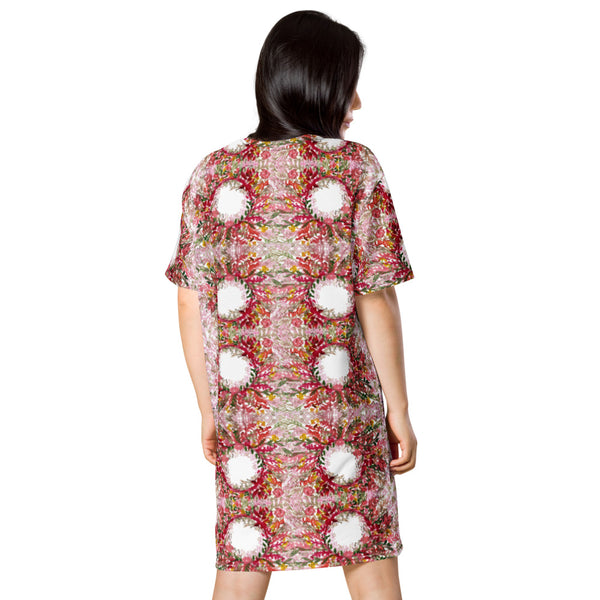 Red Floral Print T-Shirt Dress, Circular Watercolor Fall Style Fall Theme Flower Print Women's Smooth Soft Stretchy Designer Premium Quality Best Oversize Fit Comfy Short Sleeves Dress - Made in USA/EU/MX (US Size: 2XL-6XL) Plus Size Available For Curvy Ladies