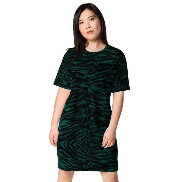 Green Tiger Striped Long Dress, Dark Green Animal Print Athletic Style Women's Smooth Soft Stretchy Designer Premium Quality Best Oversize Fit Comfy Short Sleeves Dress - Made in USA/EU/MX (US Size: 2XL-6XL) Plus Size Available For Curvy Ladies