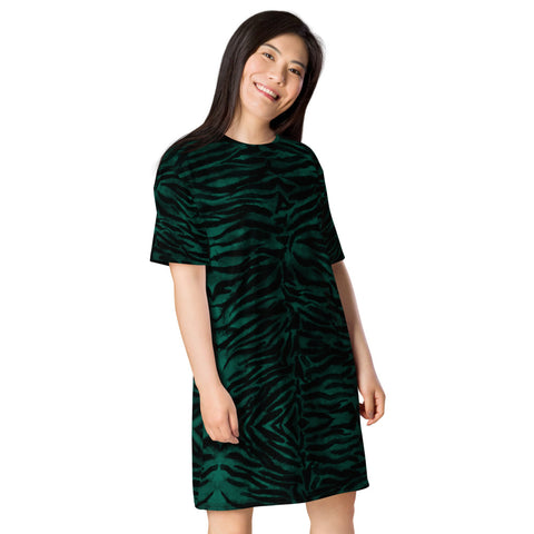 Green Tiger Striped Long Dress, Dark Green Animal Print Athletic Style Women's Smooth Soft Stretchy Designer Premium Quality Best Oversize Fit Comfy Short Sleeves Dress - Made in USA/EU/MX (US Size: 2XL-6XL) Plus Size Available For Curvy Ladies