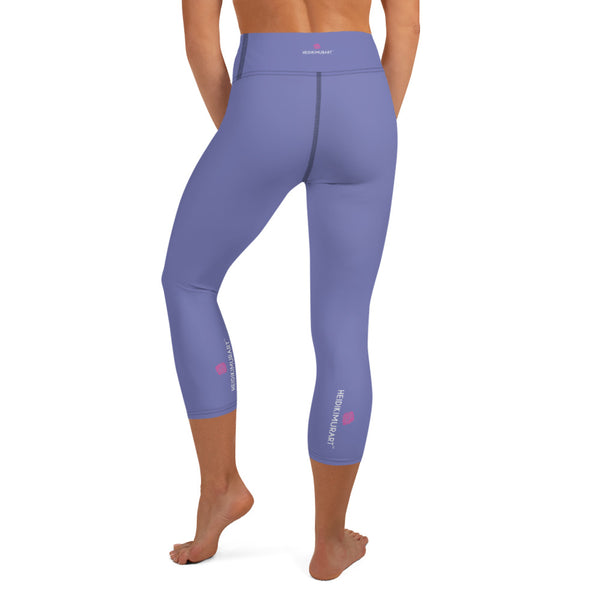 Lavender Blue Yoga Capri Leggings, Pastel Blue Solid Color Designer Yoga Capri Leggings, Simple Essential Modern Comfy Moisture-Wicking, High-Waisted Capri Leggings Yoga Pants Mid-Calf Length Activewear- Made in USA/EU/MX (US Size: XS-XL)