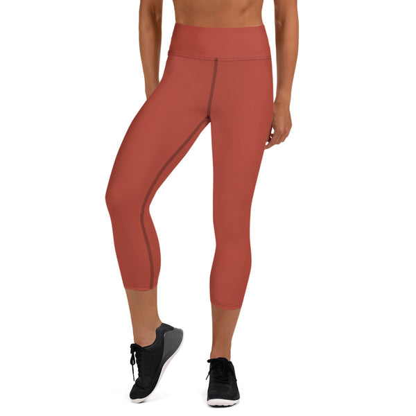 Dark Pink Yoga Capri Leggings, Solid Color Pink Designer Yoga Capri Leggings, Simple Essential Modern Comfy Moisture-Wicking, High-Waisted Capri Leggings Yoga Pants Mid-Calf Length Activewear- Made in USA/EU/MX (US Size: XS-XL)