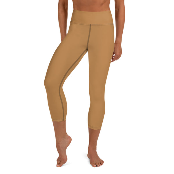 Beige Brown Yoga Capri Leggings, Solid Color Designer Abstract Yoga Capri Leggings, Simple Essential Modern Comfy Moisture-Wicking, High-Waisted Capri Leggings Yoga Pants Mid-Calf Length Activewear- Made in USA/EU/MX (US Size: XS-XL)
