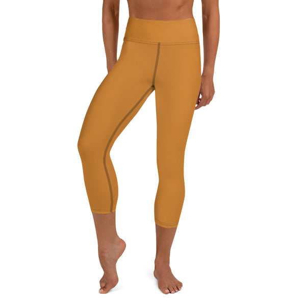 Brown Yoga Capri Leggings, Solid Brown Beige Color Designer Yoga Capri Leggings, Simple Essential Modern Comfy Moisture-Wicking, High-Waisted Capri Leggings Yoga Pants Mid-Calf Length Activewear- Made in USA/EU/MX (US Size: XS-XL)