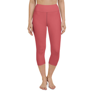 Red Yoga Capri Leggings, Solid Red Color Designer Yoga Capri Leggings, Simple Essential Modern Comfy Moisture-Wicking, High-Waisted Capri Leggings Yoga Pants Mid-Calf Length Activewear- Made in USA/EU/MX (US Size: XS-XL)