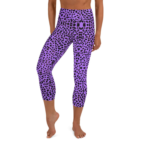 Purple Cheetah Yoga Capri Leggings, Leopard Animal Print Designer Yoga Capri Leggings, Modern Comfy Moisture-Wicking, High-Waisted Capri Leggings Yoga Pants Mid-Calf Length Activewear- Made in USA/EU/MX (US Size: XS-XL)