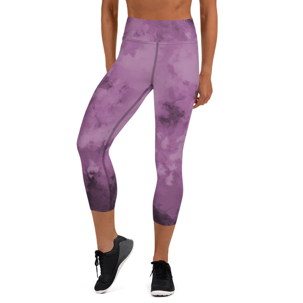 Purple Abstract Capris Tights, Purple Best Women's Yoga Capri Leggings, Modern Comfy Moisture-Wicking, High-Waisted Capri Leggings Yoga Pants Mid-Calf Length Activewear- Made in USA/EU/MX (US Size: XS-XL)