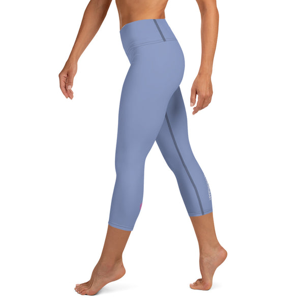 Lavender Blue Yoga Capri Leggings, Solid Pastel Blue Color Designer Yoga Capri Leggings, Simple Essential Modern Comfy Moisture-Wicking, High-Waisted Capri Leggings Yoga Pants Mid-Calf Length Activewear- Made in USA/EU/MX (US Size: XS-XL)