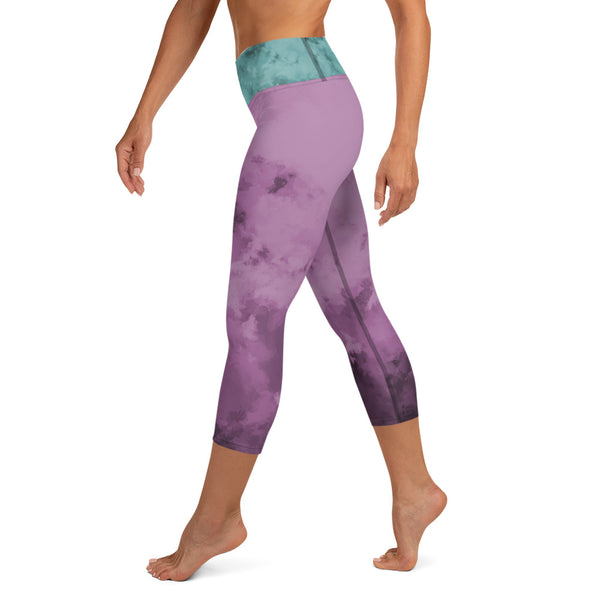 Blue Abstract Yoga Capri Leggings, Blue and Purple Abstract Print Patterned Capri Leggings Sports Fitness Designer Luxury Premium Quality Women's Capris Yoga Pants For Ladies- Made in USA/EU/MX (US Size: XS-XL)