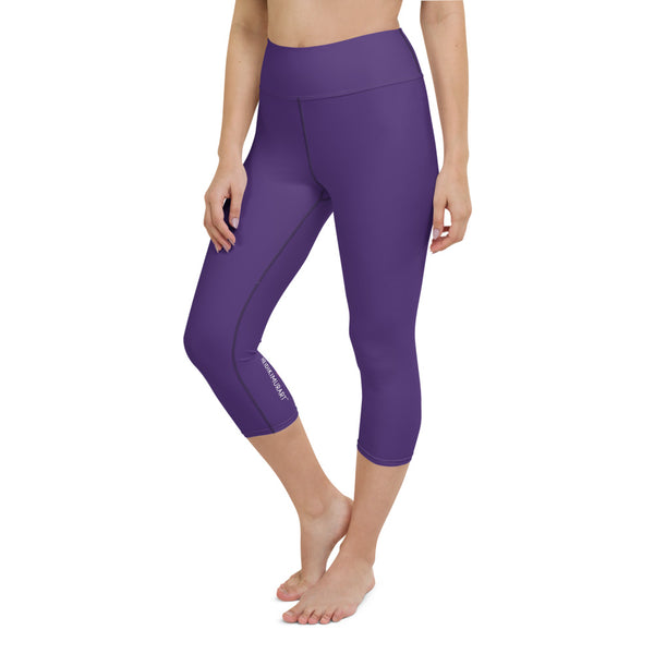 Purple Women's Yoga Capri Leggings, Solid Dark Purple Color Designer Yoga Capri Leggings, Simple Essential Modern Comfy Moisture-Wicking, High-Waisted Capri Leggings Yoga Pants Mid-Calf Length Activewear- Made in USA/EU/MX (US Size: XS-XL)